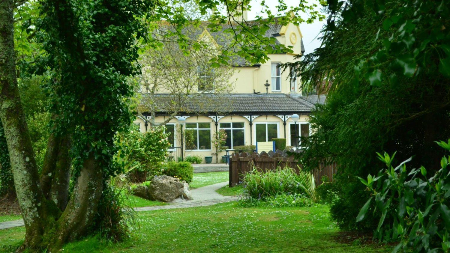 Вилла 58 Trevithick Court, Tolroy Manor Хейл Экстерьер фото